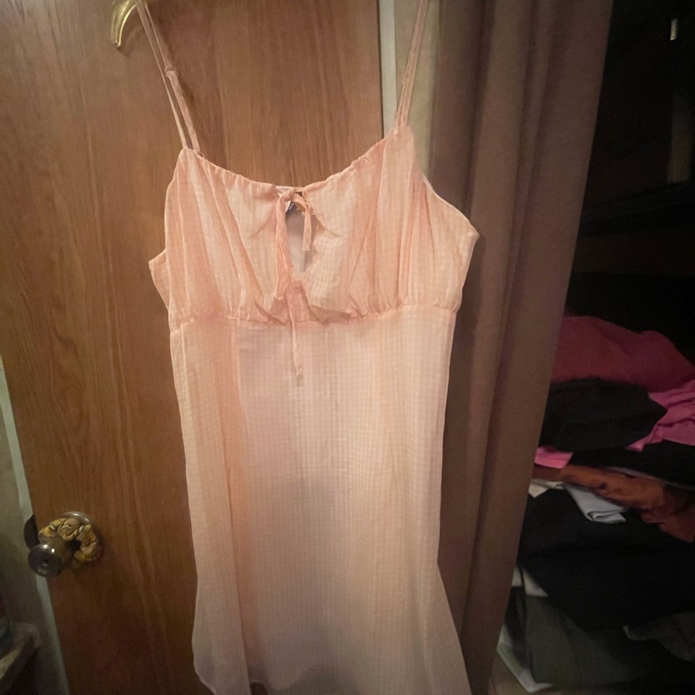 Peach Sleeveless Nightgown
